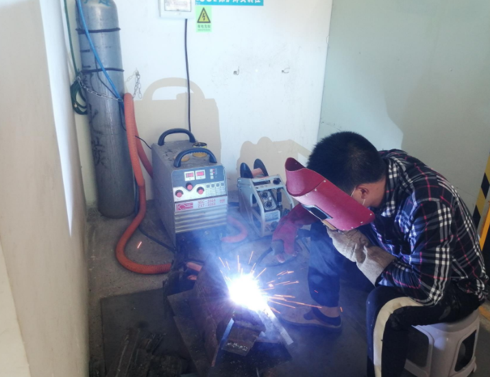 安阳焊接培训学校2.png